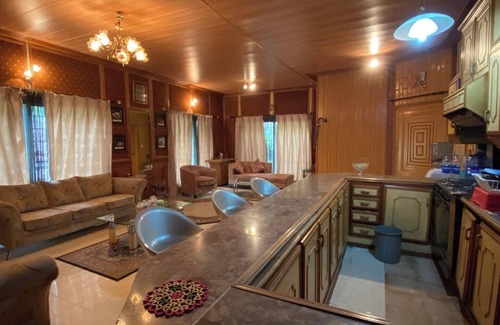 Murree Cottage | Ammaz Cottage