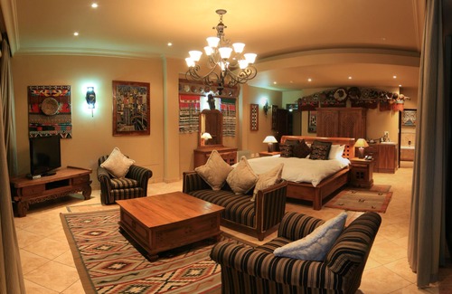 Kloof House | Ammazulu African Palace