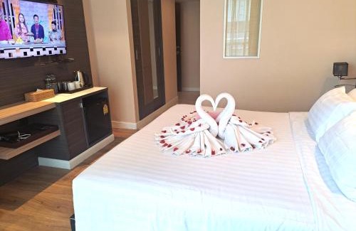 Bangkok Central Business District Hotel | Amora NeoLuxe Suites Hotel