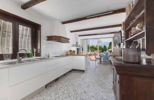 Castellammare di Stabia Villa | AMORE RENTALS - Villa Amore with Sea View, Private Swimming Pool, Garden and Parking