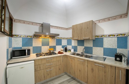 Liparlati Ski Chalet | AMORE RENTALS - Residence Barbera with Terrace and Air Conditioning
