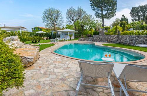 Sant'Agata sui Due Golfi Villa | AMORE RENTALS - Resort Ravenna - Villa Dama