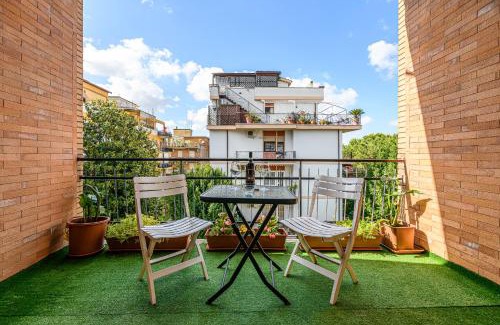 Monteverde Nuovo Apartment | AmoRoma Holiday