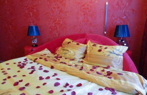 Galati Apartment | Amour Rouge Suite (Adults Only)