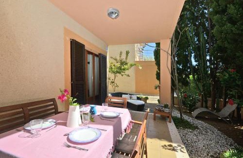 Alcudia Ski Chalet | Amparo Luca