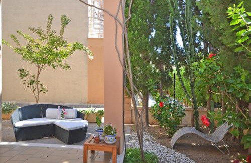 Alcudia Ski Chalet | Amparo Luca