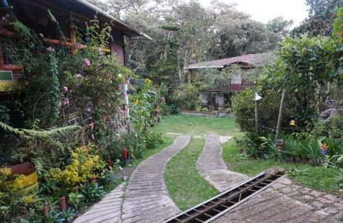 Medellin Apartment | Amplia Casa Campestre en Santa Elena cerca a Medellín - Cabaña Aru