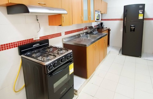 Urbanizacion Eliana House | AMPLIA CASA FAMILIAR EN CRESPO