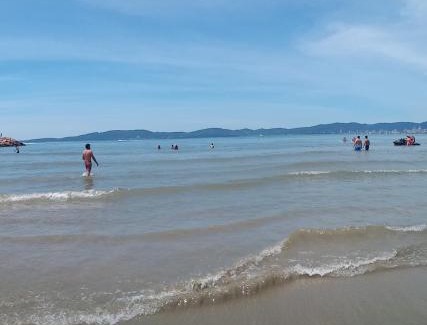 Castelo Branco Apartment | Amplo apartamento para aluguel diário numa das melhores praias de SC.