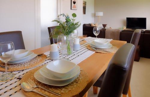 Whitchurch Apartment | Amroth House