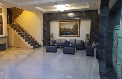 Old Jakarta Hotel | AMS PENTHOUSE