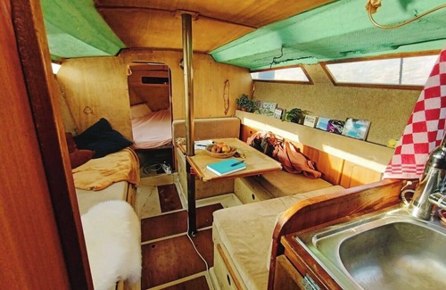 Amsterdam North Boat Rental | Amsterdam Cosy Sailboat