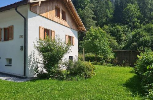 Thumersbach Ski Chalet | AmThumersbach