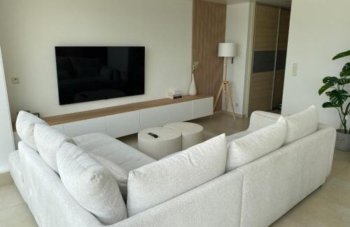 Westende Apartment | Amuzee