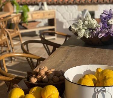 Hacımemis Hotel | Anıt Konak