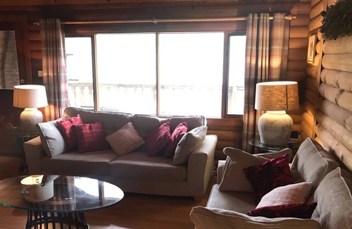 Portsonachan House | An Amazing Cedar 3 Bedroom Lodge On The Lochside at Portsonachan