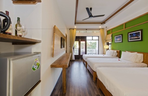 Cam An Hotel | An Bang Beach Villas