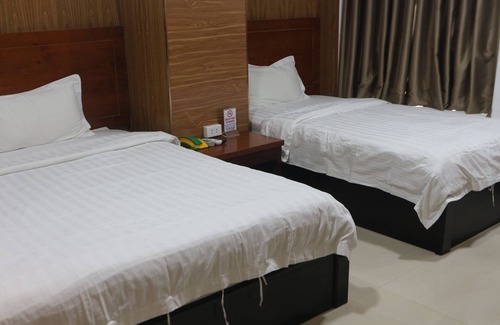 District 5 Hotel | An Dong Center Hotel