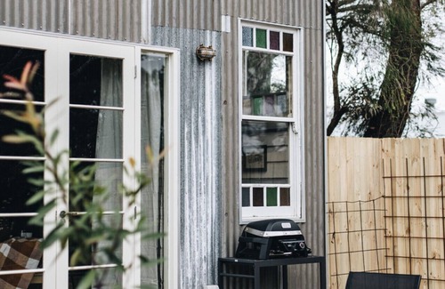 Milton House | An enchanting 1-bedroom boutique holiday rental in the heart of Milton