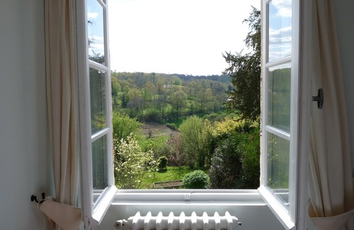 Villefranche-du-Perigord Cottage | An exclusive Village Holiday Cottage in the Dordogne. Log fire & private terrace
