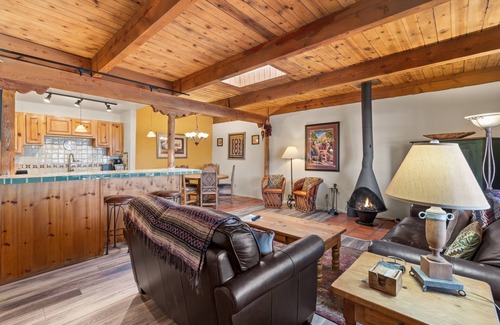 Northeast Santa Fe Hotel | An Exciting Downtown Destination With Kiva Fireplace, Full Kitchen