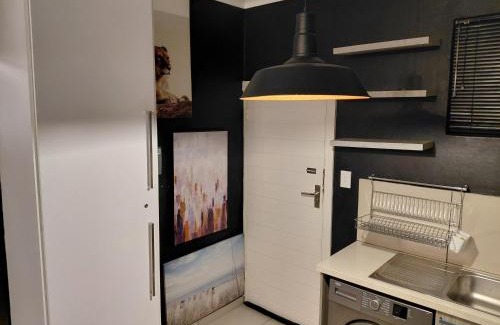 Boksburg Apartment | An Exquisite home away from home!
