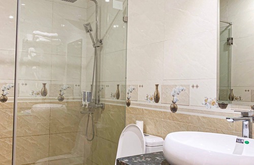 Hoang Hoa Hotel | An Hung 2 Hotel Hai Tien -BAY LUXURY