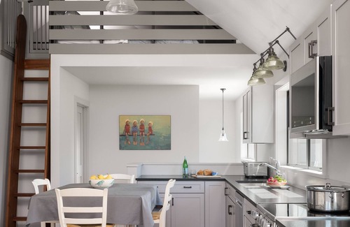 Middlebury - Warren House | An Idyllic Vermont Experience Minutes from Middlebury College!