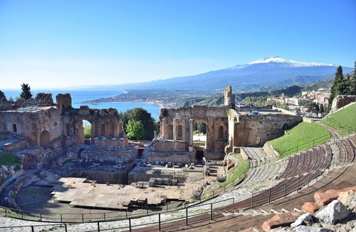 Taormina City Centre Apartment | An Oasis Of Comfort And Style