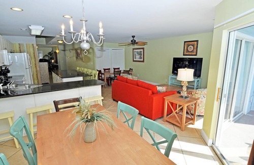 Ocean Drive Villa | An Oceanview 8BR/7BA Villa at Ambassador Villas 201 with Oceanfront Pool.