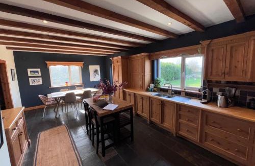 Rathangan Apartment | An Teach Bábóige - The Doll house - Kildare