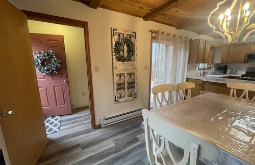 Pocono Lake House | An Ultimate Pocono Lake Retreat Awaits,3 Level home with 4 Bdr, 5 beds & 3 Baths