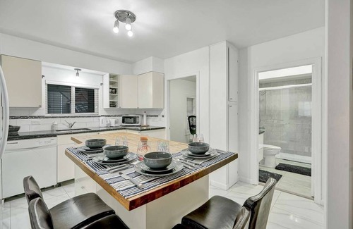 Fleetwood House | An urban retreat in the vibrant heart of Surrey.