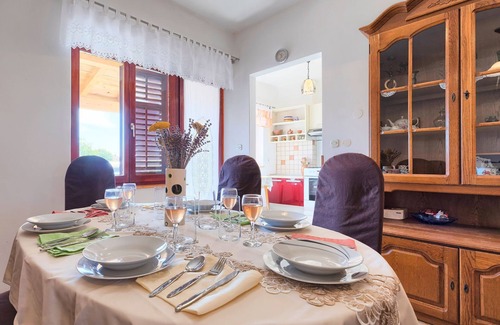 Muntic House | Ana Lucija by Interhome