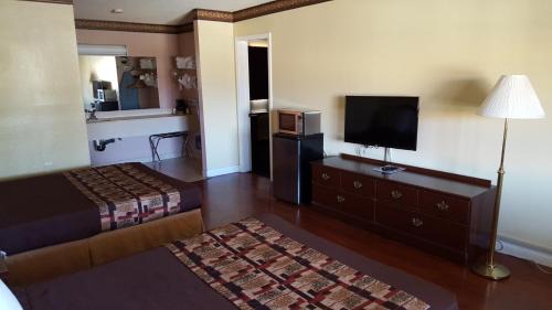 Anaheim Resort Hotel | Anaheim Astoria Inn & Suites