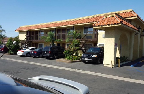 Anaheim Resort Hotel | Anaheim Astoria Inn & Suites