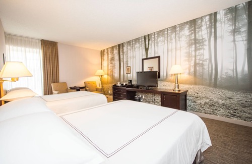 Anaheim Resort Hotel | Anaheim Majestic Garden Hotel
