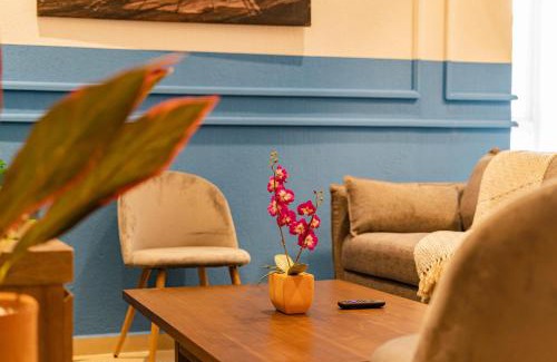 Anahuac Apartment | Anahuac Apartments by VH