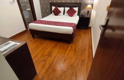 Sector D Hotel | Anand Bhawan