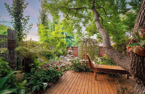 East Albury House | Ananda Cottage. Pure Serenity