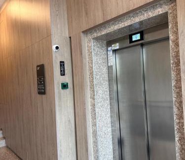 Tractorul Apartment | ANASTASIA Apart CORESI