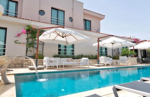Tokoglu Hotel | Anchor Alaçatı Hotel