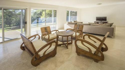 Bawley Point House | Anchor at Bawley