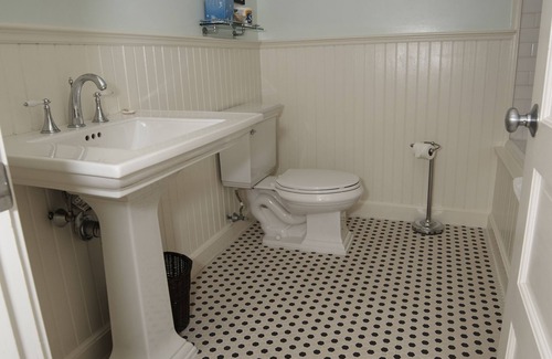 Provincetown House | Anchor Inn Beach House