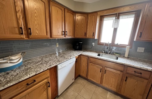 Lakeview House | Anchor's Away at Indian Lake Waterfront Home