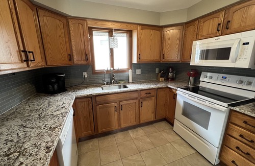 Lakeview House | Anchor's Away at Indian Lake Waterfront Home