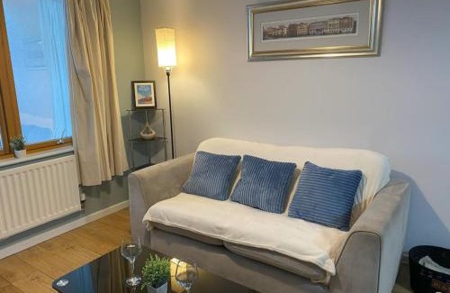 Canon's Marsh Apartment | Anchor Walk Central Location Long Stays by Max Wilde
