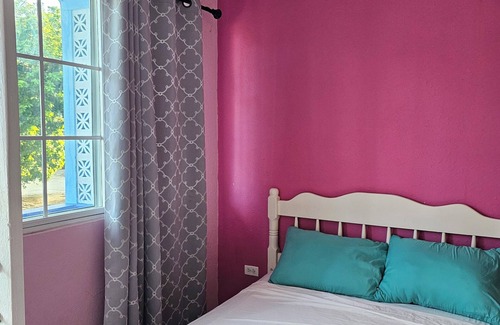 Caye Caulker Hotel | Anchorage Beach Resort