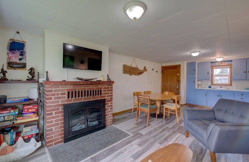 Long Beach Cottage | Anchorage Cottages Unit 9-Dog- Friendly and close to the beach