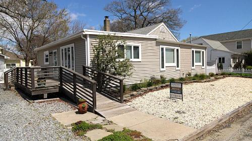 Town Bank House | Anchored In Hope